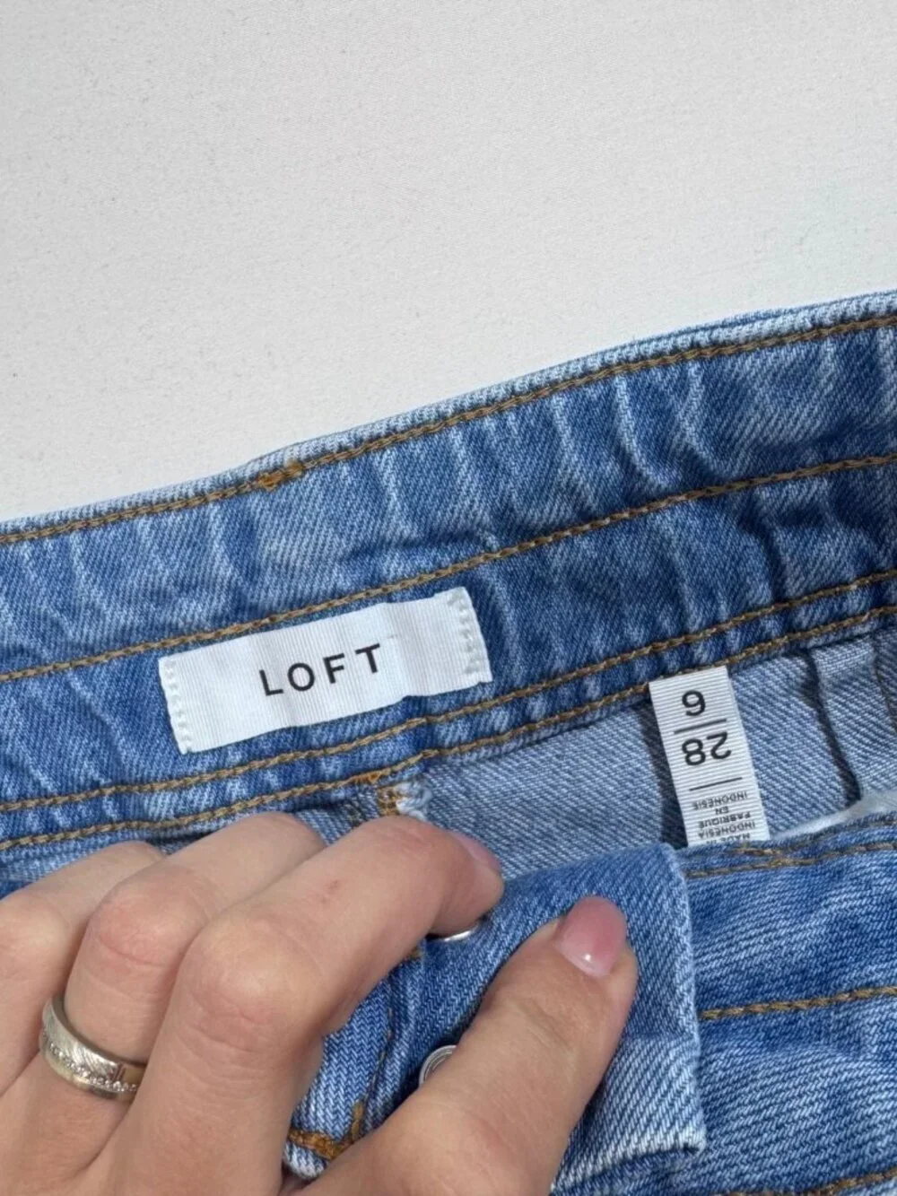 LOFT High Rise Wide Leg Jeans Front Seam Light Wash Women's 28 / 6 Casual Street